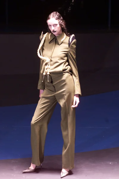Look 33